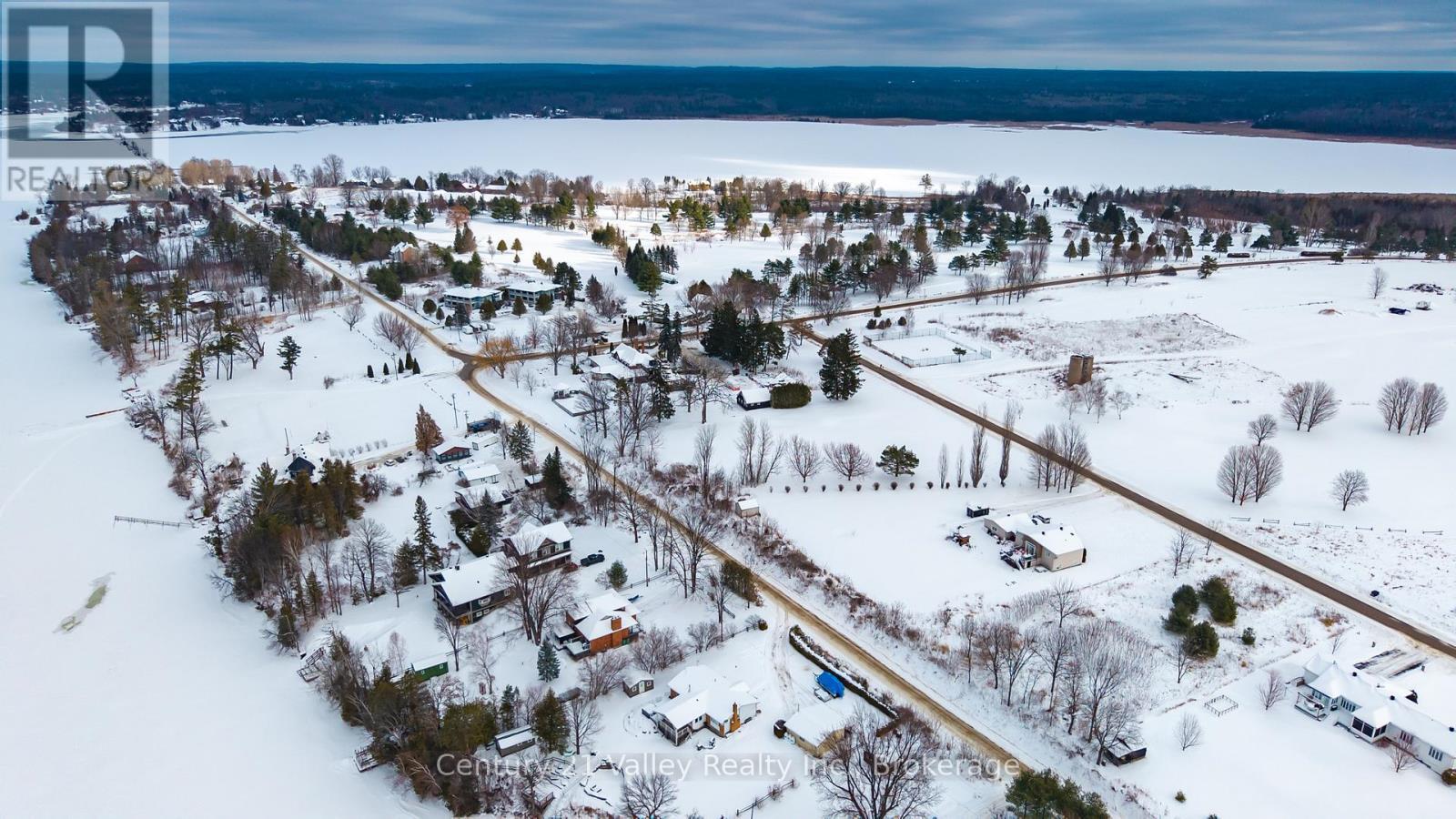 50 Spindle Drift Road, Greater Madawaska, ON