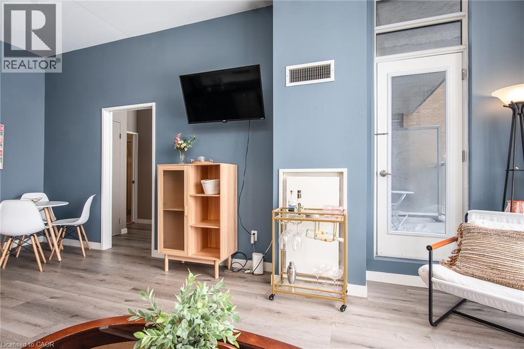 191 King Street S Unit# 702, Waterloo, ON - Indoor