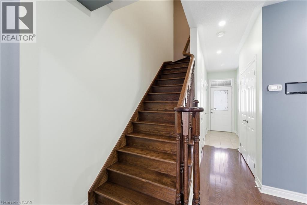 35 Losino Street, Caledon, ON - Indoor Photo Showing Other Room