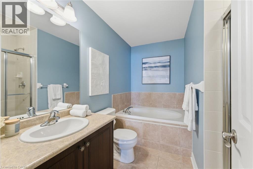 35 Losino Street, Caledon, ON - Indoor Photo Showing Bathroom