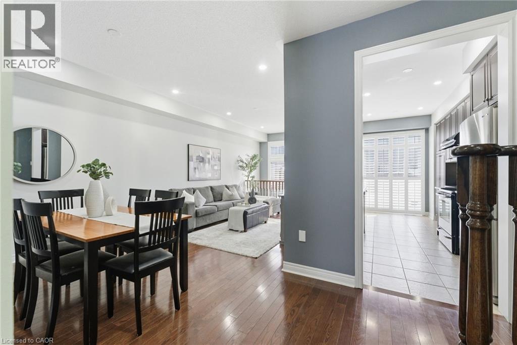 35 Losino Street, Caledon, ON - Indoor Photo Showing Dining Room