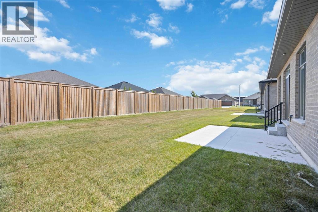 231 Nicholas Street, Sarnia, ON - Outdoor