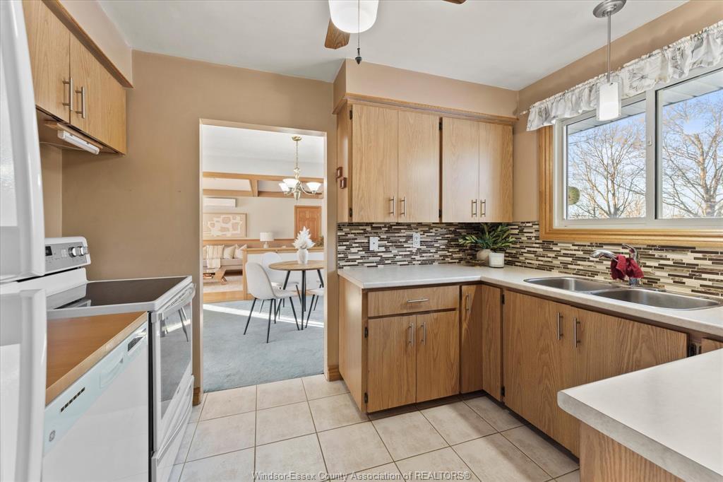 4810 Ray Road, Windsor, ON