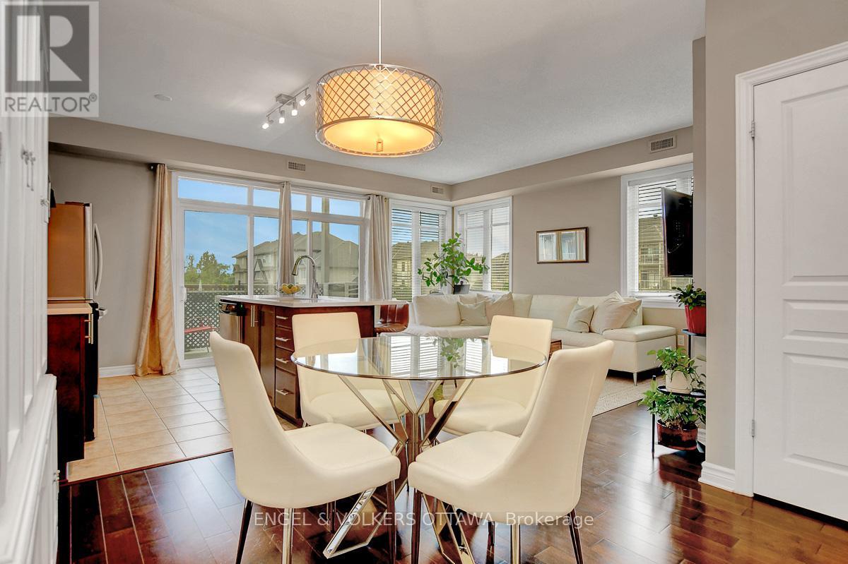E - 188 Hornchurch Lane, Ottawa, ON - Indoor Photo Showing Dining Room
