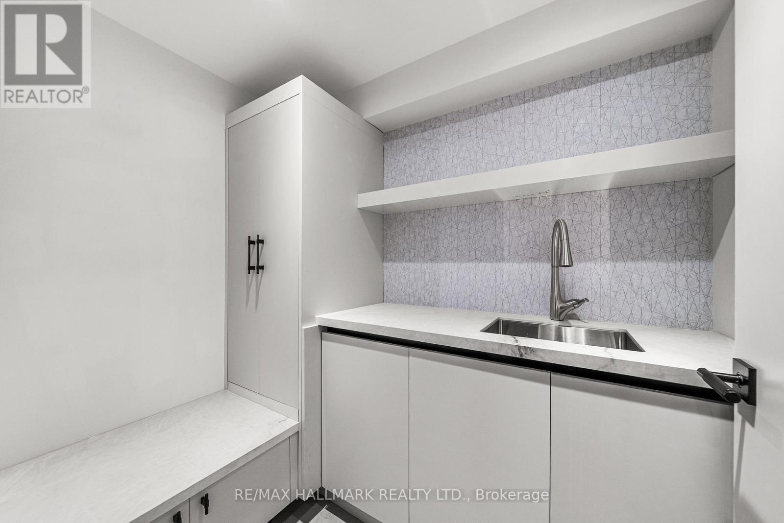 167 Parkhurst Boulevard, Toronto, ON - Indoor