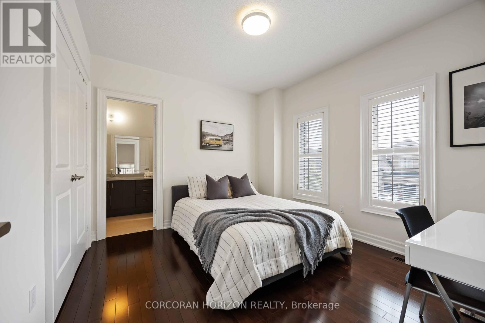 33 Kylemount Court, Vaughan, ON - Indoor Photo Showing Bedroom