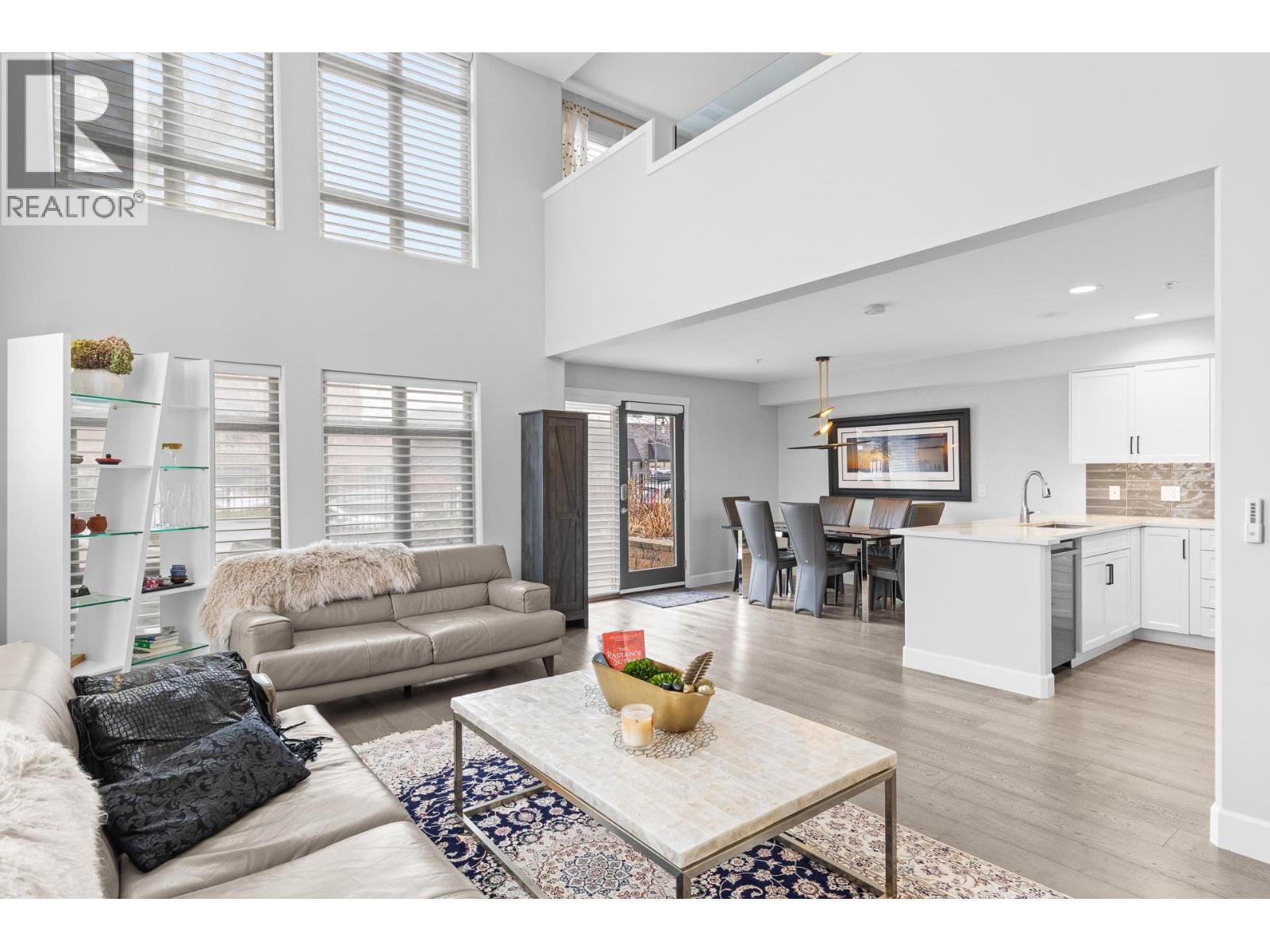 457 West Avenue Unit# 108, Kelowna, BC - Indoor With Fireplace