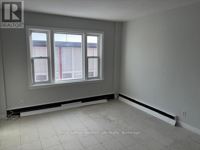 122-126 Mcintyre Street E, North Bay (Central), ON