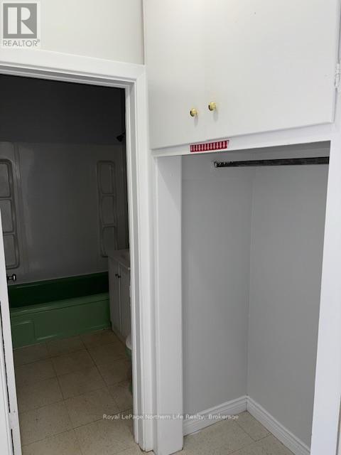 122-126 Mcintyre Street E, North Bay (Central), ON