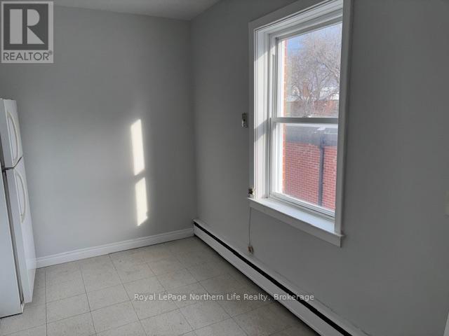 122-126 Mcintyre Street E, North Bay (Central), ON