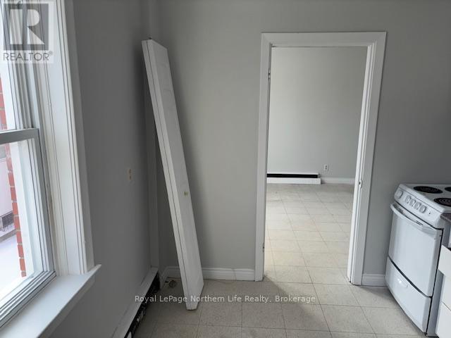 122-126 Mcintyre Street E, North Bay (Central), ON