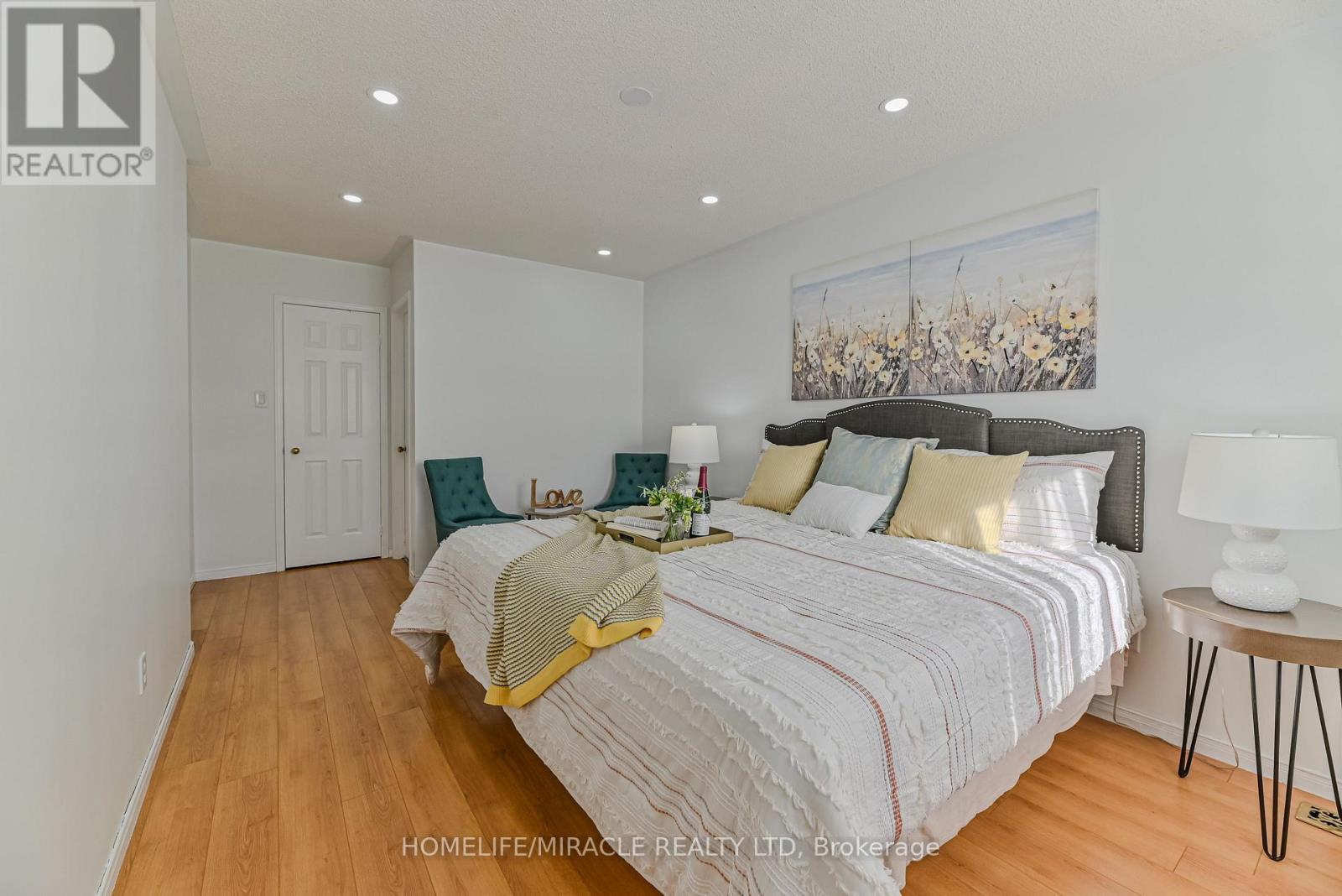 36 Letty Avenue, Brampton, ON - Indoor Photo Showing Bedroom