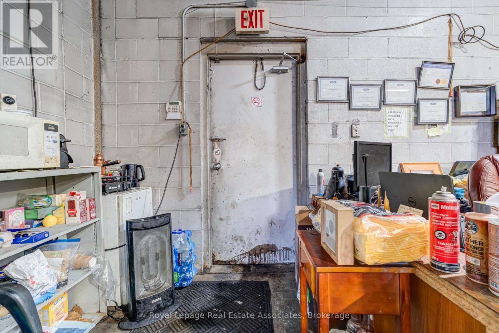 Unit 4 - 5890 Dixie Road, Mississauga, ON