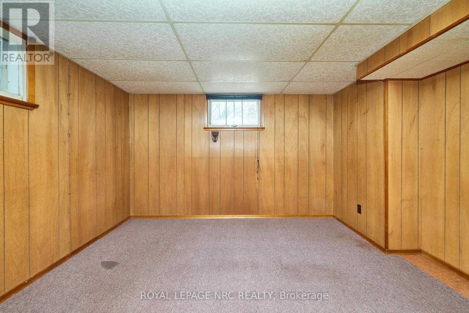218 Carlton Street, St. Catharines (Downtown), ON - Indoor Photo Showing Other Room