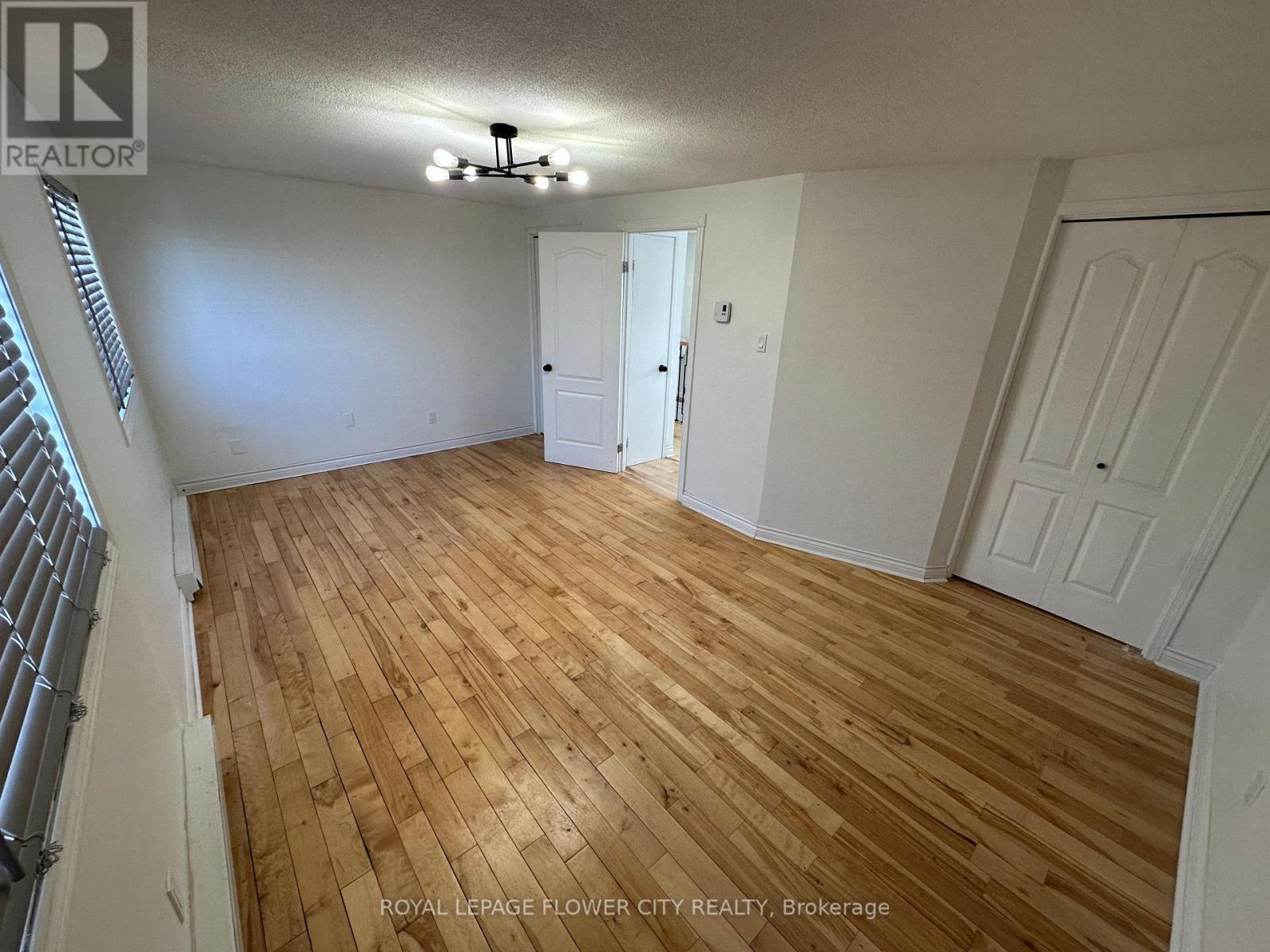 52 Grand Valley Drive, Brampton, ON - Indoor Photo Showing Other Room