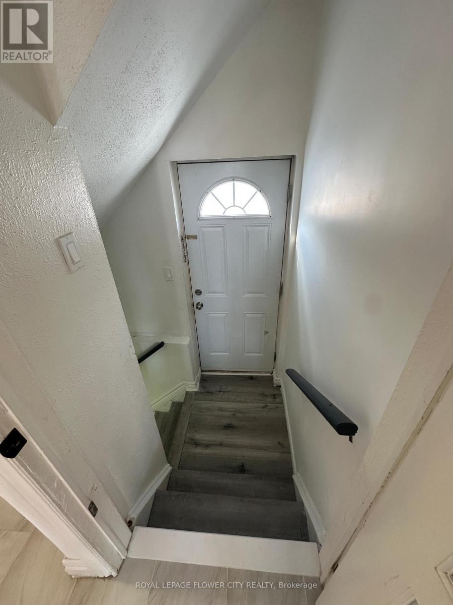 52 Grand Valley Drive, Brampton, ON - Indoor Photo Showing Other Room