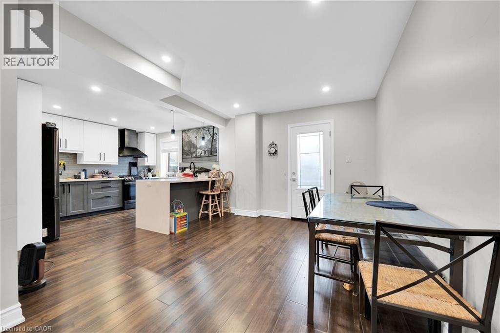 199 Bay Street N, Hamilton, ON - Indoor