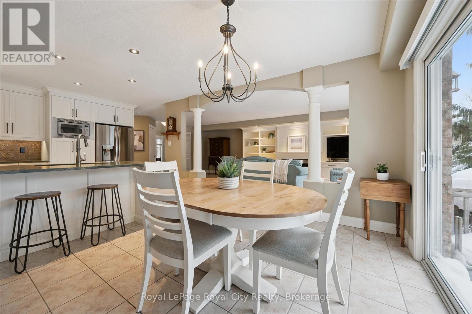 92 Marsh Crescent, Guelph (Pineridge/Westminster Woods), ON - Indoor Photo Showing Dining Room
