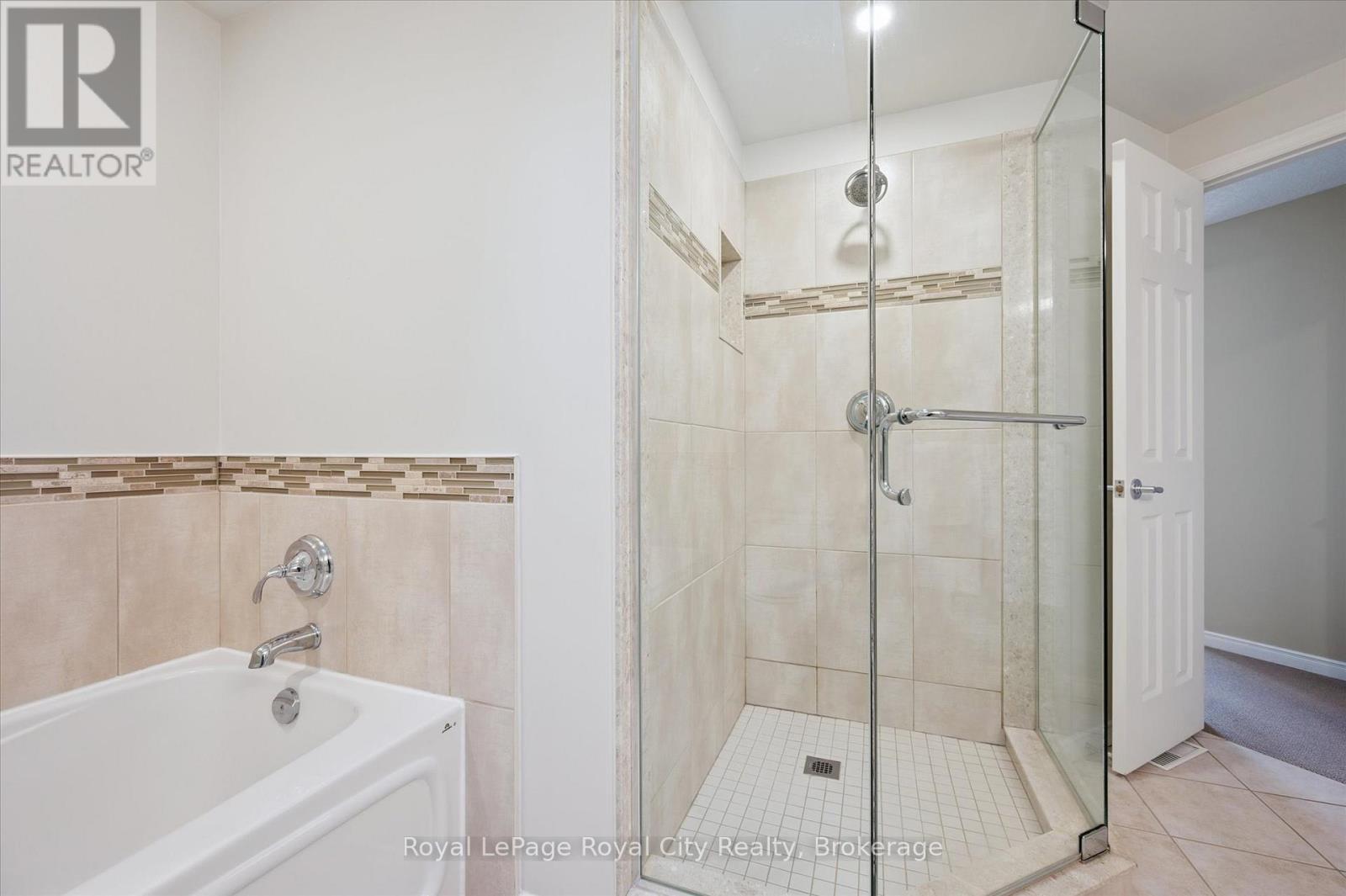 92 Marsh Crescent, Guelph (Pineridge/Westminster Woods), ON - Indoor Photo Showing Bathroom