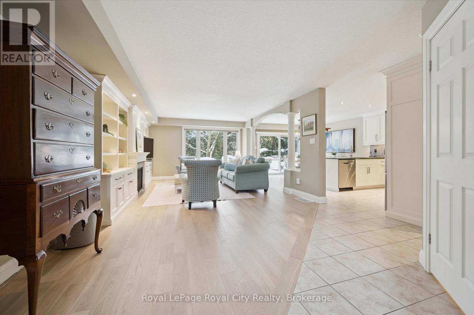 92 Marsh Crescent, Guelph (Pineridge/Westminster Woods), ON - Indoor