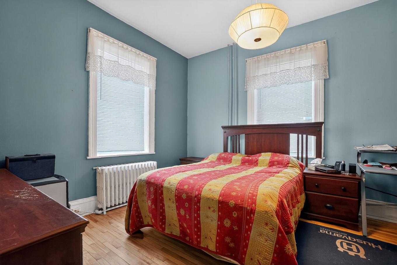 Dwelling - 306 Av. Des Érables, Brigham, QC - Indoor Photo Showing Bedroom