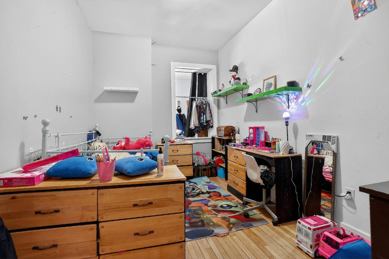 Dwelling - 306 Av. Des Érables, Brigham, QC - Indoor Photo Showing Other Room