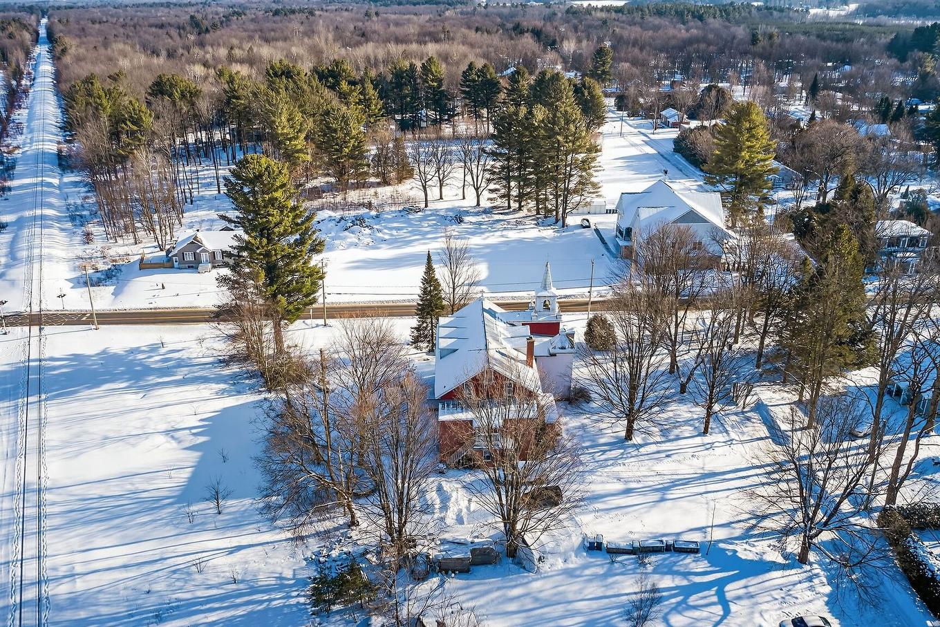 Overall view - 306 Av. Des Érables, Brigham, QC - Outdoor With View