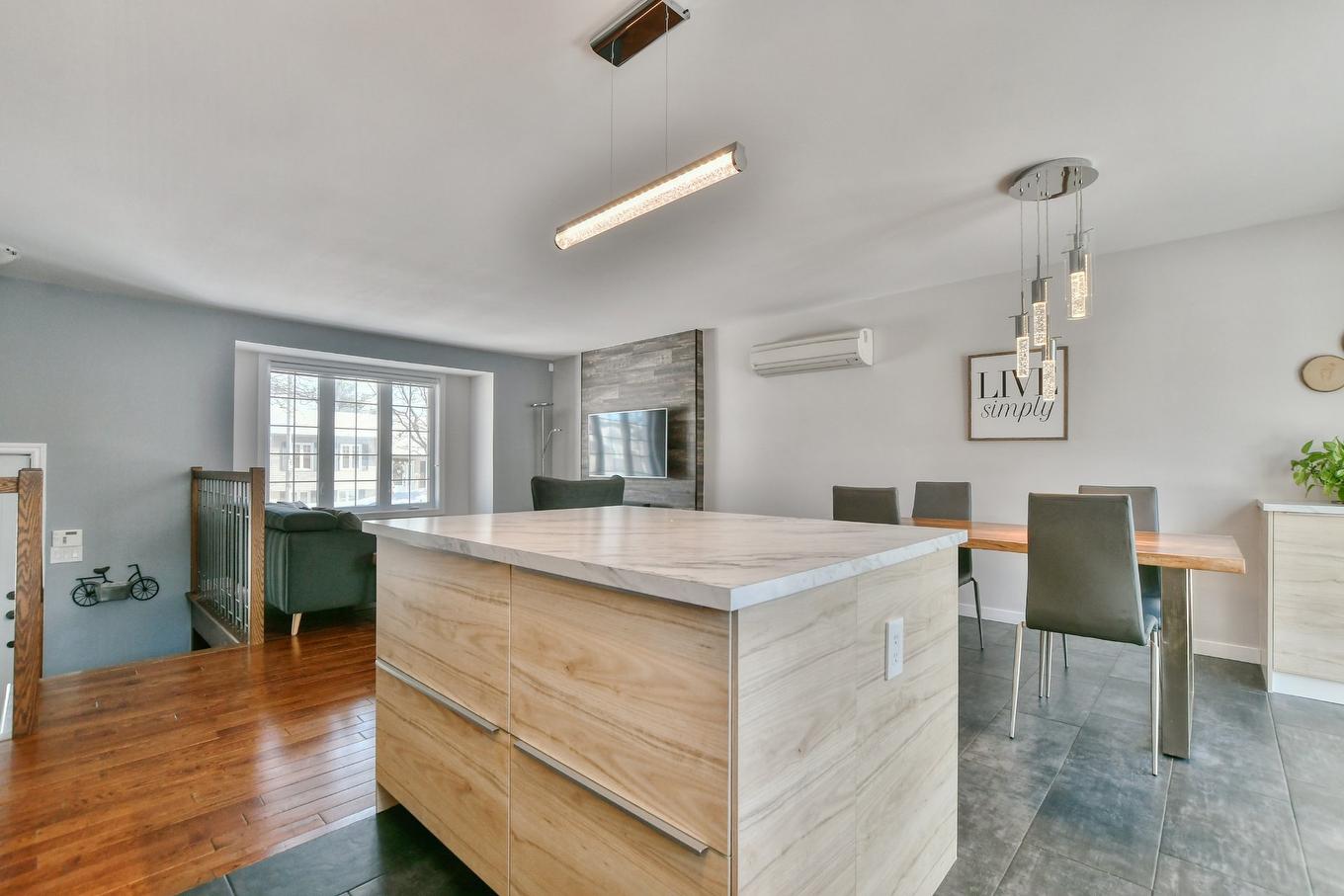 Kitchen - 1173 Rue John-Tapp, Blainville, QC - Indoor