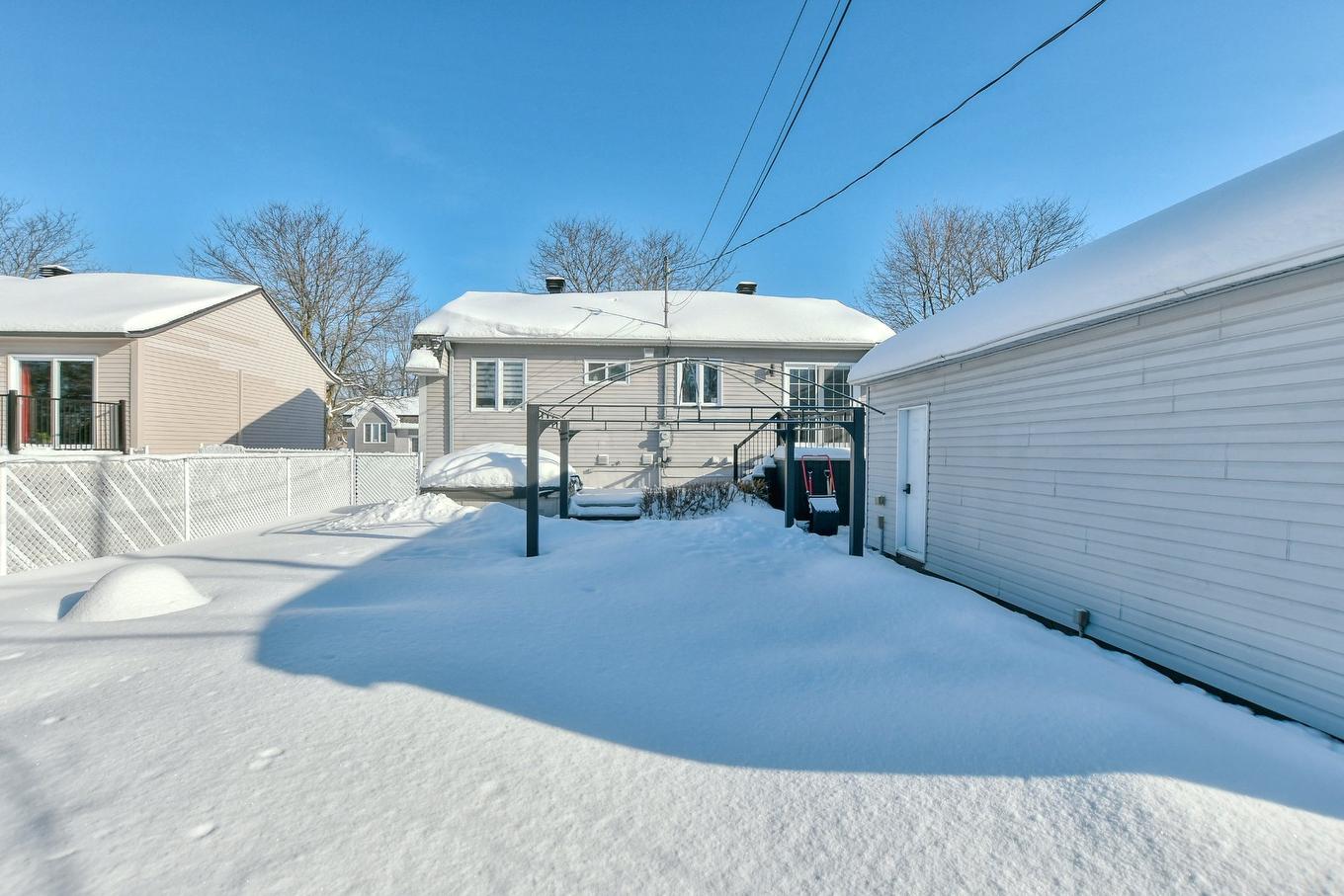Backyard - 1173 Rue John-Tapp, Blainville, QC - Outdoor