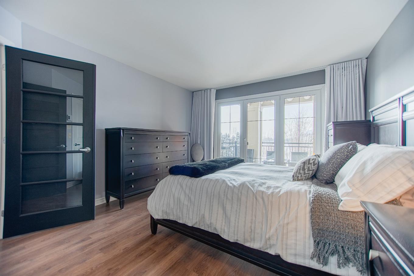 Chambre à coucher principale - 6-688 Rue Des Sureaux, Boucherville, QC - Indoor Photo Showing Bedroom