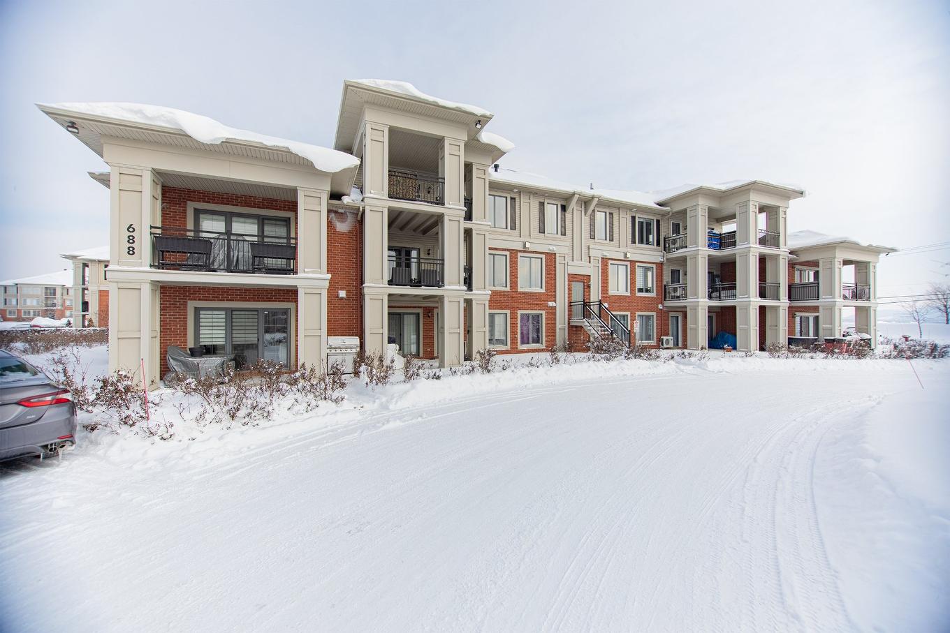 Façade - 6-688 Rue Des Sureaux, Boucherville, QC - Outdoor With Facade