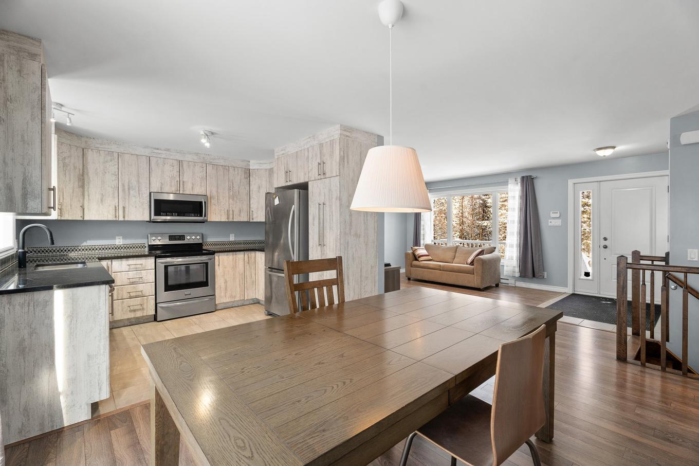 Dining room - 8500 Ch. Ladouceur, Sainte-Agathe-Des-Monts, QC - Indoor