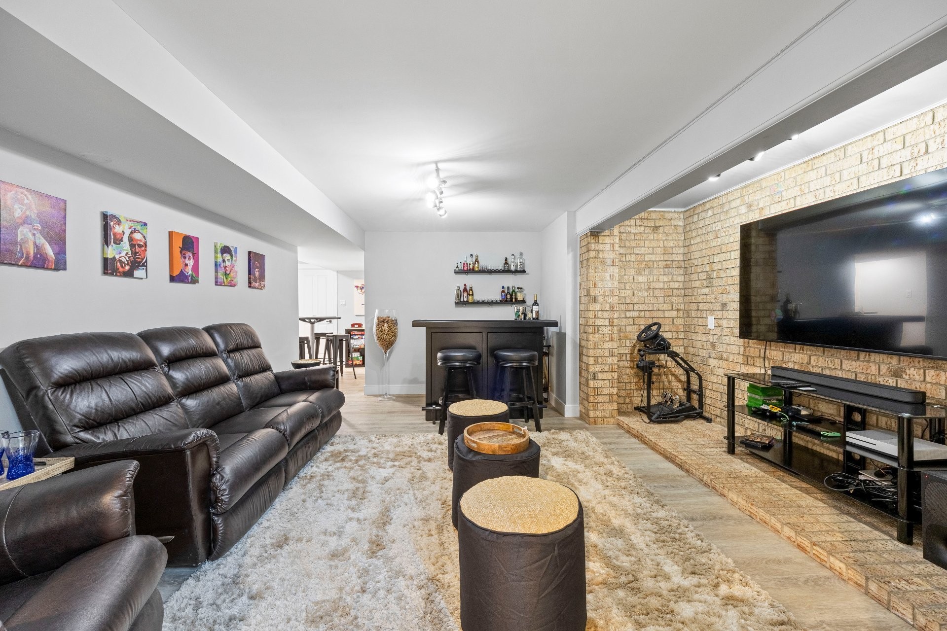 Salle familiale - 175 Boul. De L'Assomption, Repentigny (Repentigny), QC - Indoor Photo Showing Living Room