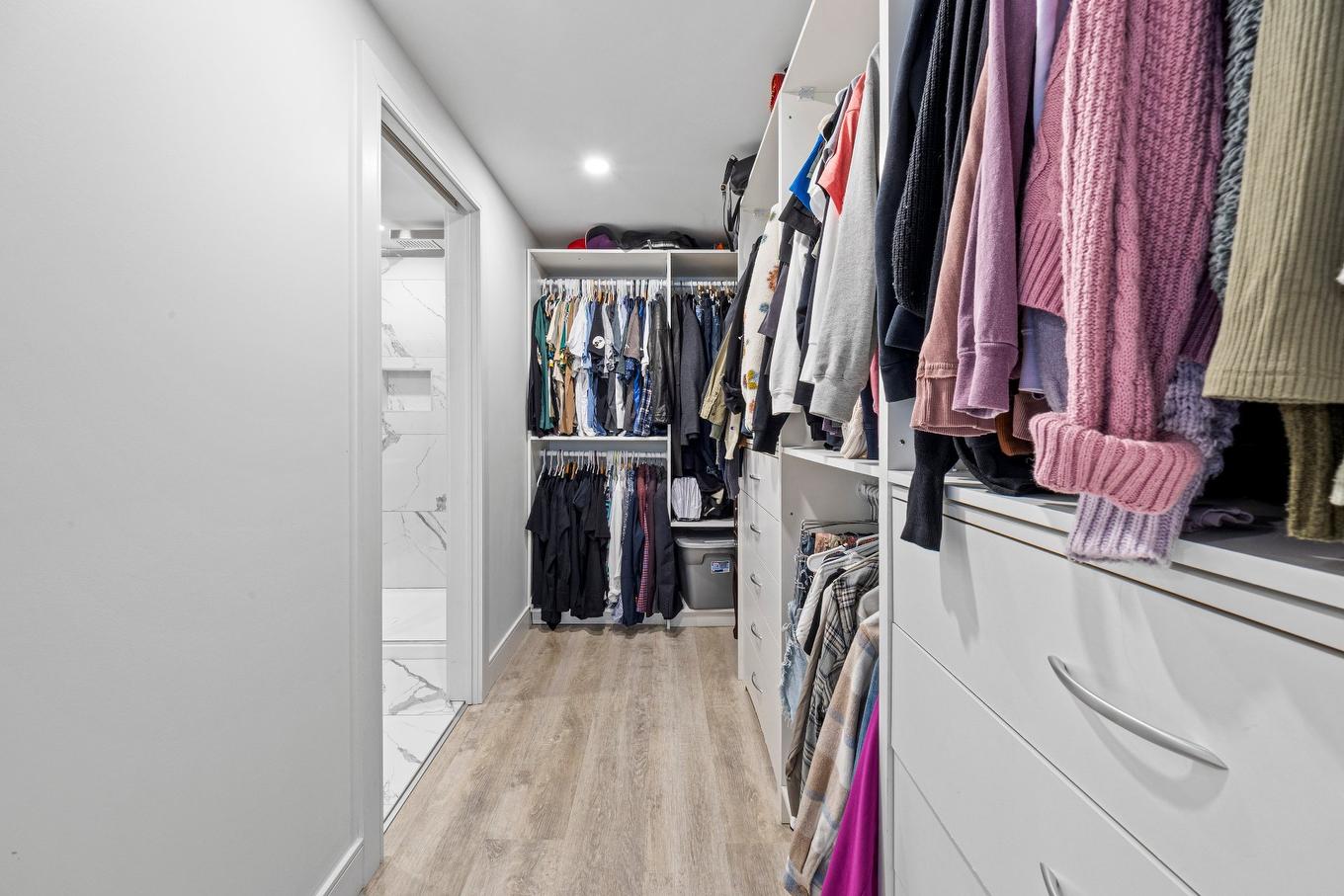 Walk-in closet - 175 Boul. De L'Assomption, Repentigny (Repentigny), QC - Indoor With Storage