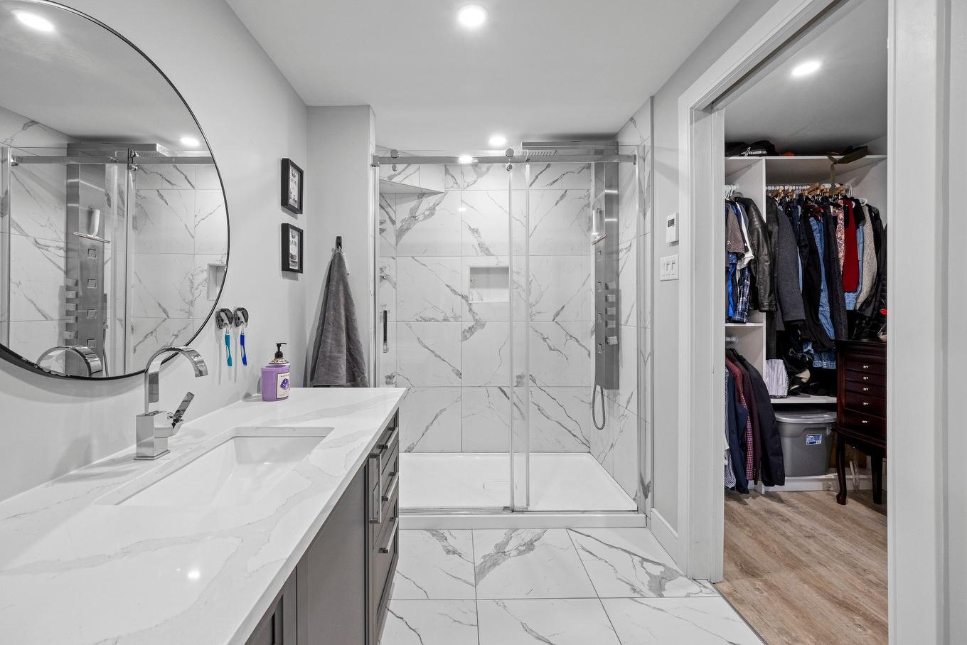 Ensuite bathroom - 175 Boul. De L'Assomption, Repentigny (Repentigny), QC - Indoor Photo Showing Bathroom
