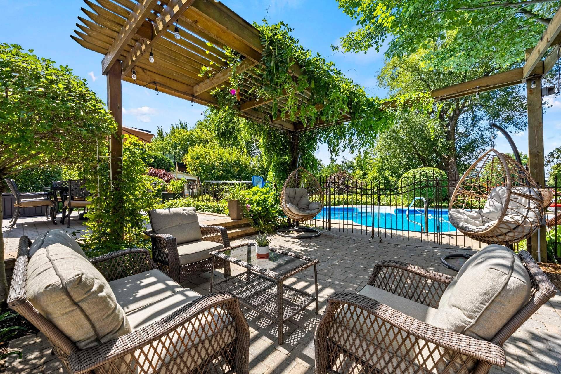 Cour - 175 Boul. De L'Assomption, Repentigny (Repentigny), QC - Outdoor With Deck Patio Veranda