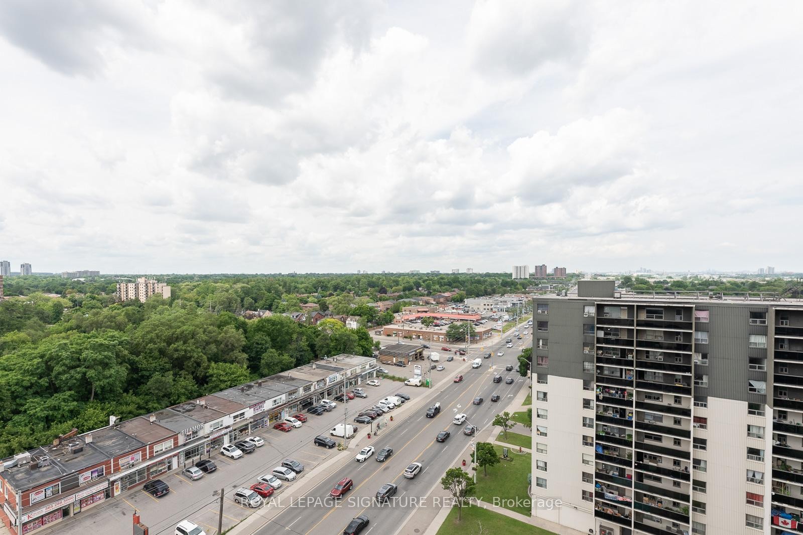 1204-86 Dundas Street E, Mississauga, ON - Outdoor With Balcony With View