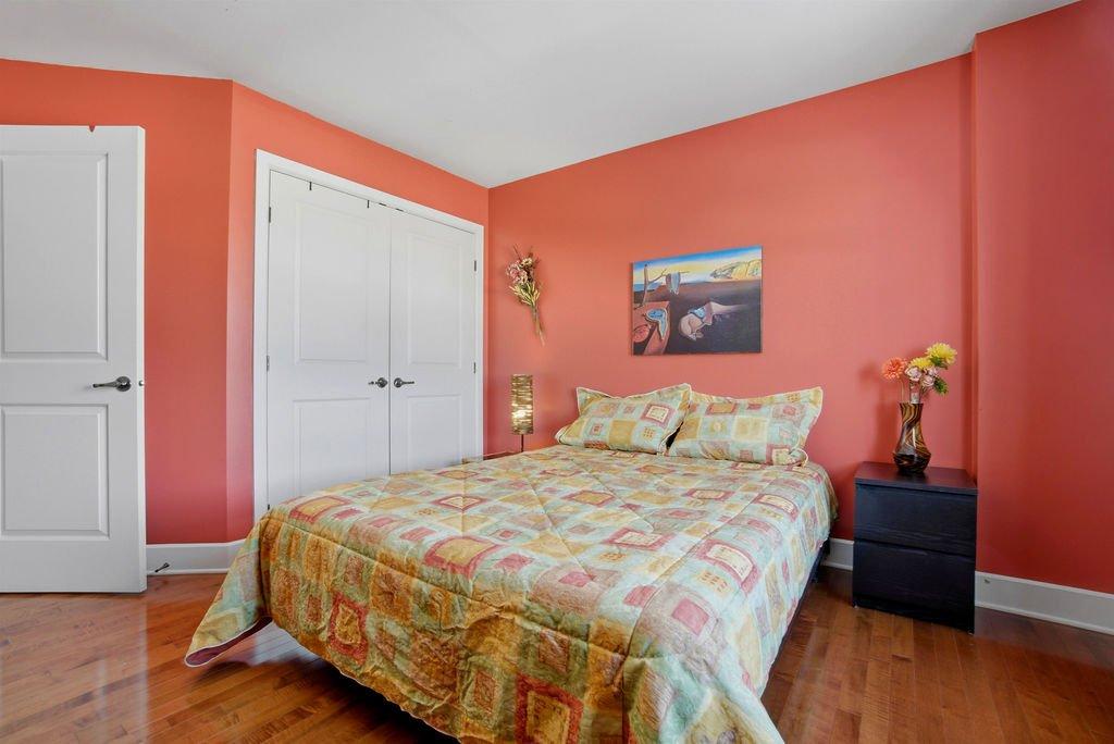 Bedroom - 1447 Boul. Maisonneuve, Saint-Jérôme, QC - Indoor Photo Showing Bedroom