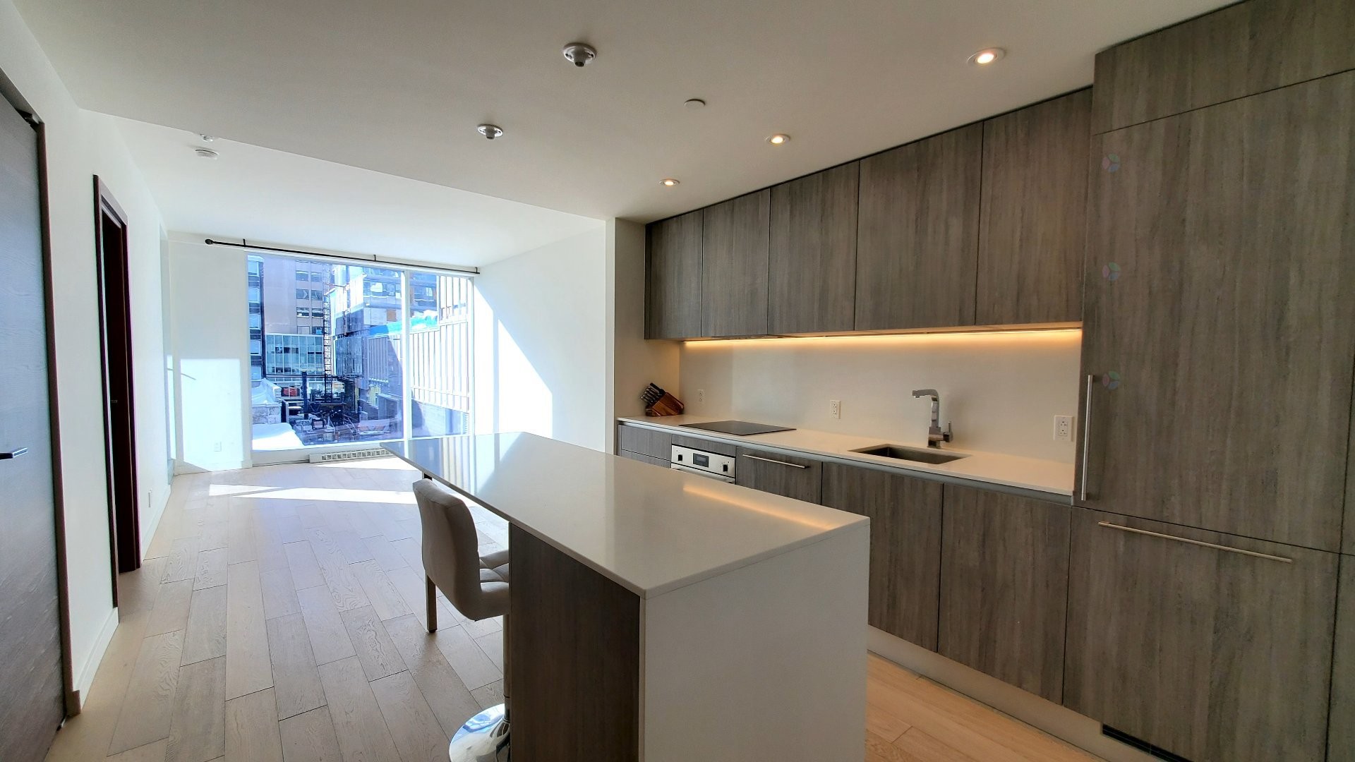 Kitchen - 312-1450 Boul. René-Lévesque O., Montréal (Ville-Marie), QC - Indoor