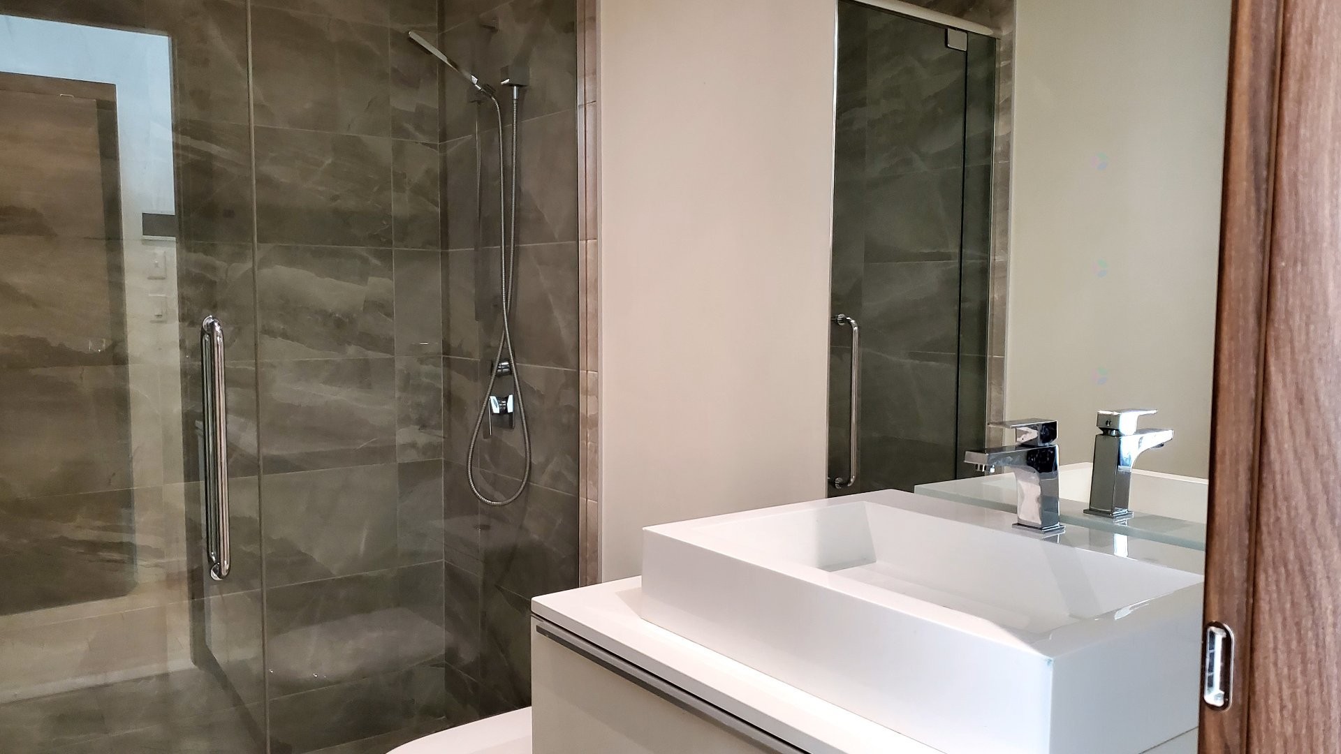 Bathroom - 312-1450 Boul. René-Lévesque O., Montréal (Ville-Marie), QC - Indoor Photo Showing Bathroom