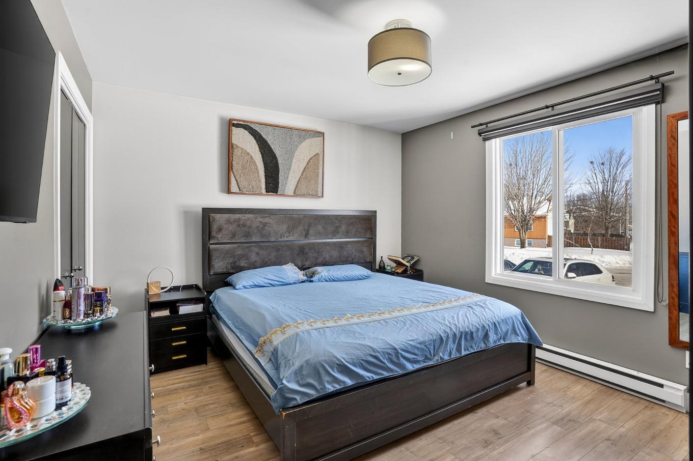 Primary bedroom - 121 Rue De Cadillac, Châteauguay, QC - Indoor Photo Showing Bedroom
