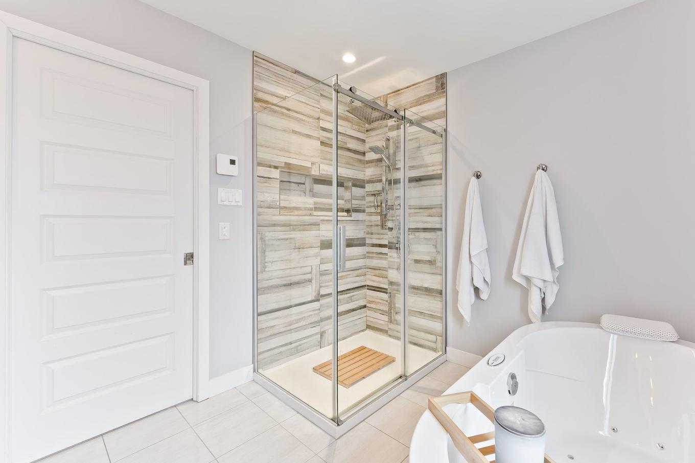 Bathroom - 70 Rue Raymond-Auger, Sherbrooke (Brompton/Rock Forest/Saint-Élie/Deauville), QC - Indoor Photo Showing Bathroom