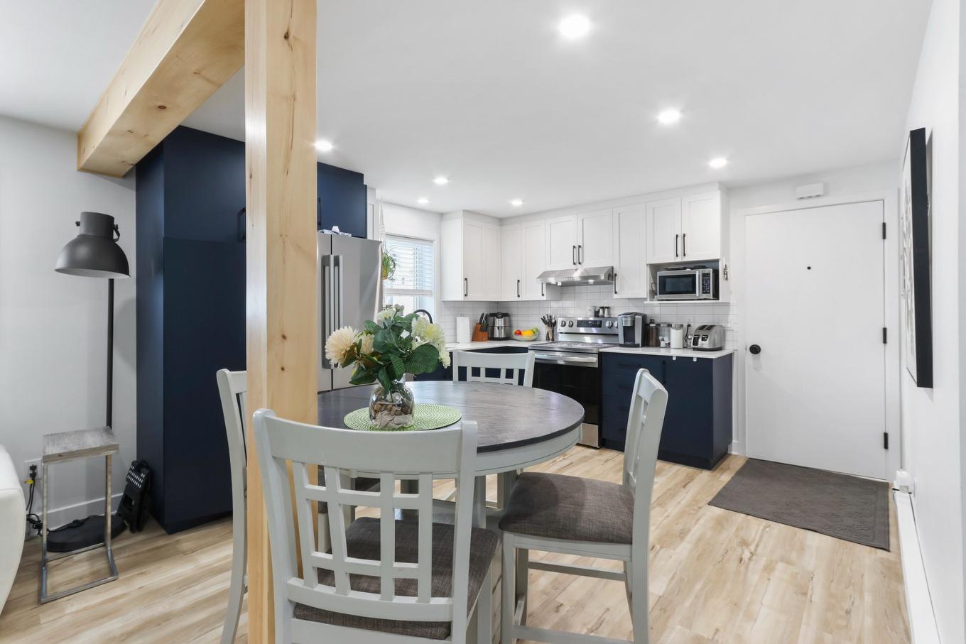 Dining room - 23 Rue Virginie, Salaberry-De-Valleyfield, QC - Indoor Photo Showing Dining Room