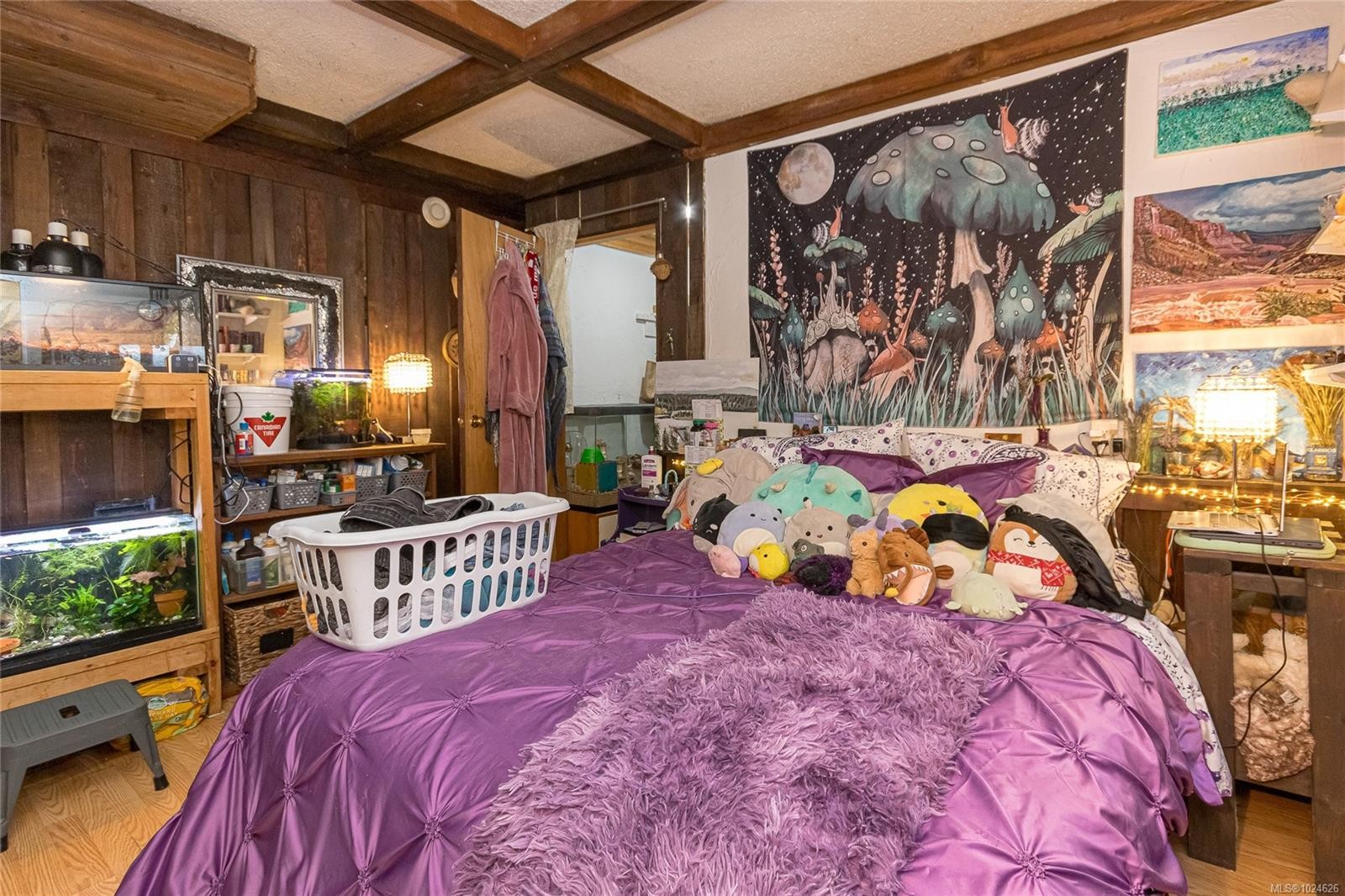 1645 Haultain St, Victoria, BC