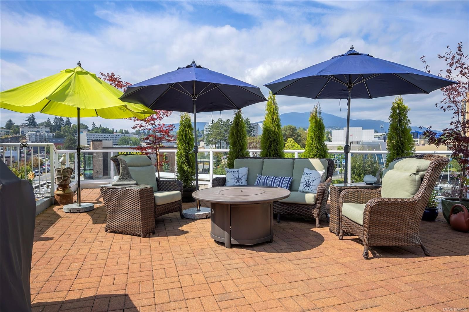 502-158 Promenade Dr, Nanaimo, BC - Outdoor With Deck Patio Veranda With Exterior