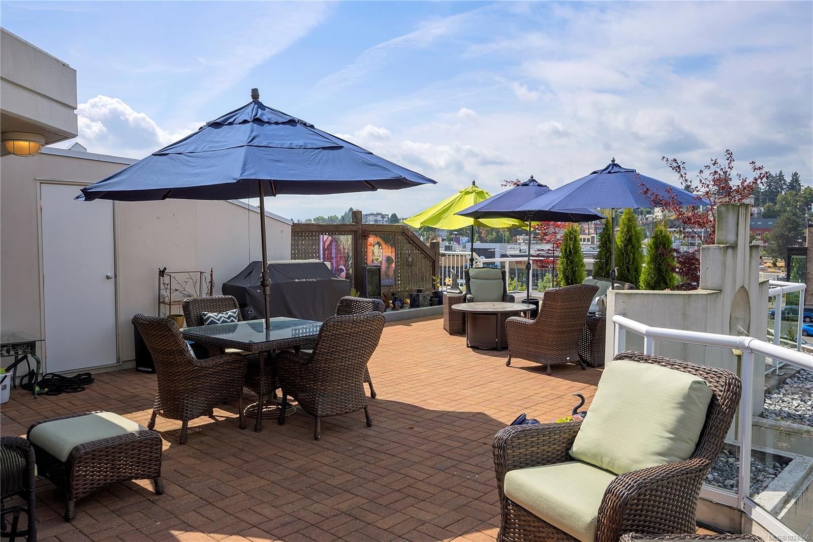 502-158 Promenade Dr, Nanaimo, BC - Outdoor With Deck Patio Veranda With Exterior