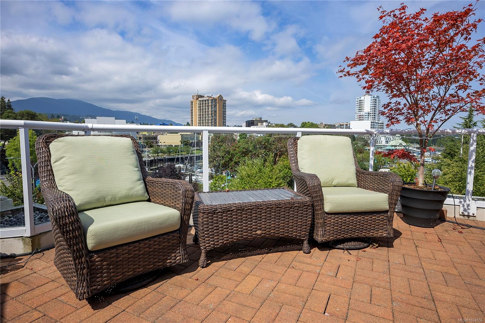 502-158 Promenade Dr, Nanaimo, BC - Outdoor With Deck Patio Veranda
