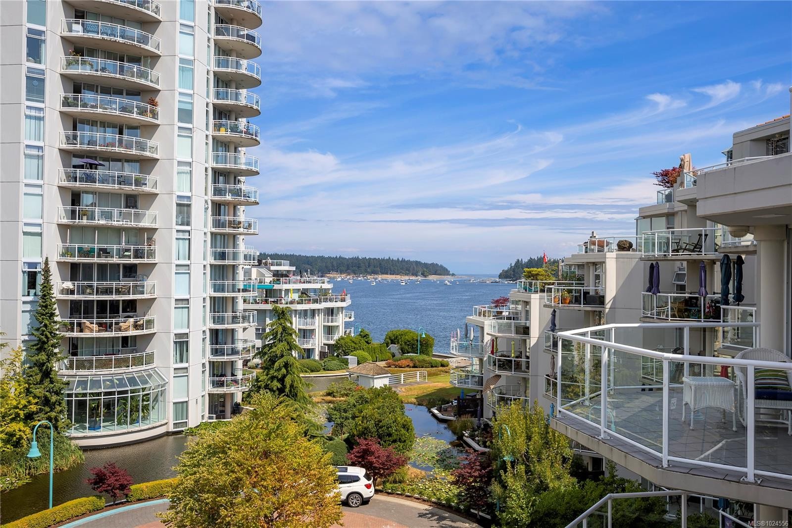 502-158 Promenade Dr, Nanaimo, BC - Outdoor With Body Of Water