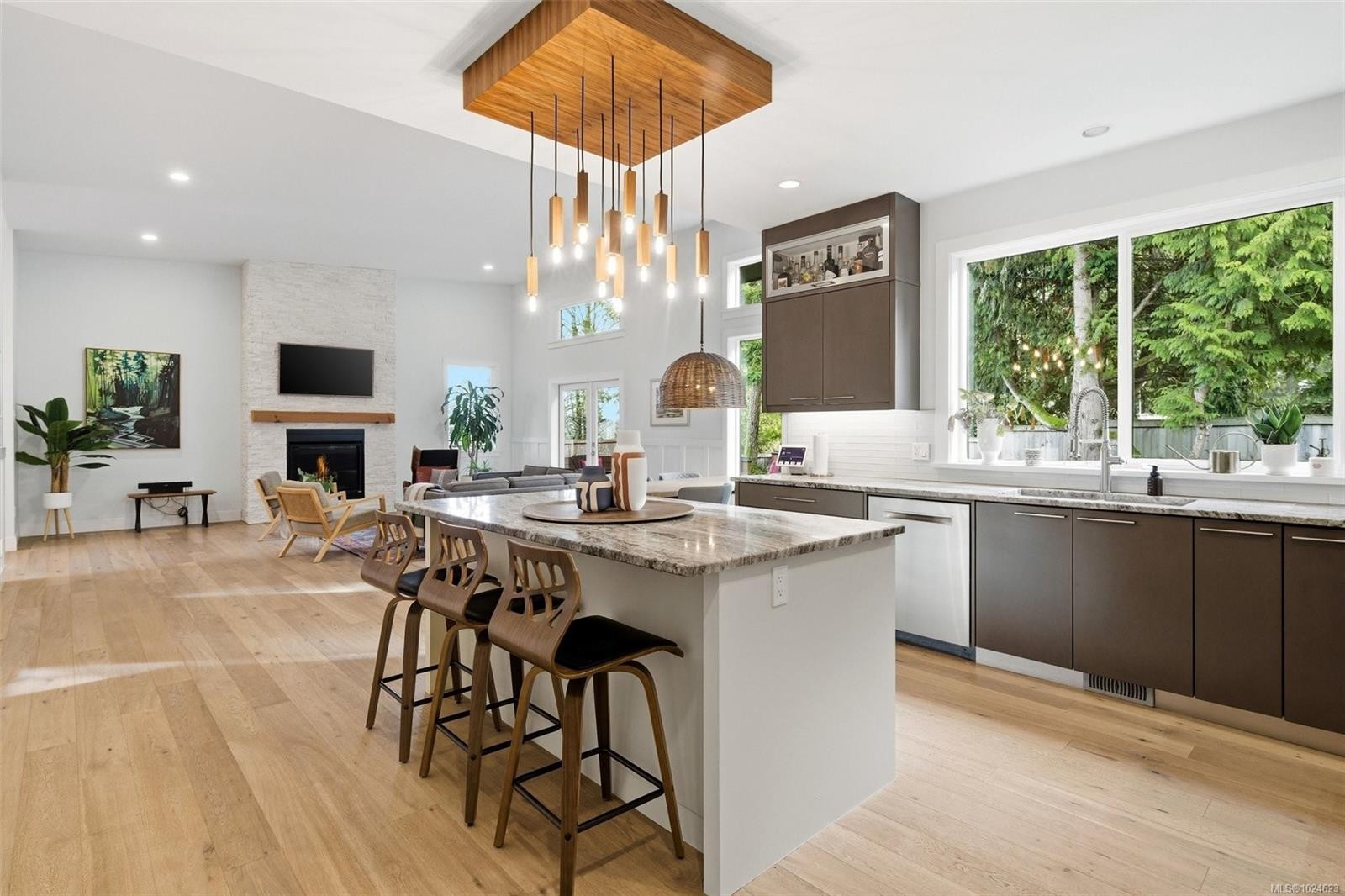 881 Hayden Pl, Mill Bay, BC