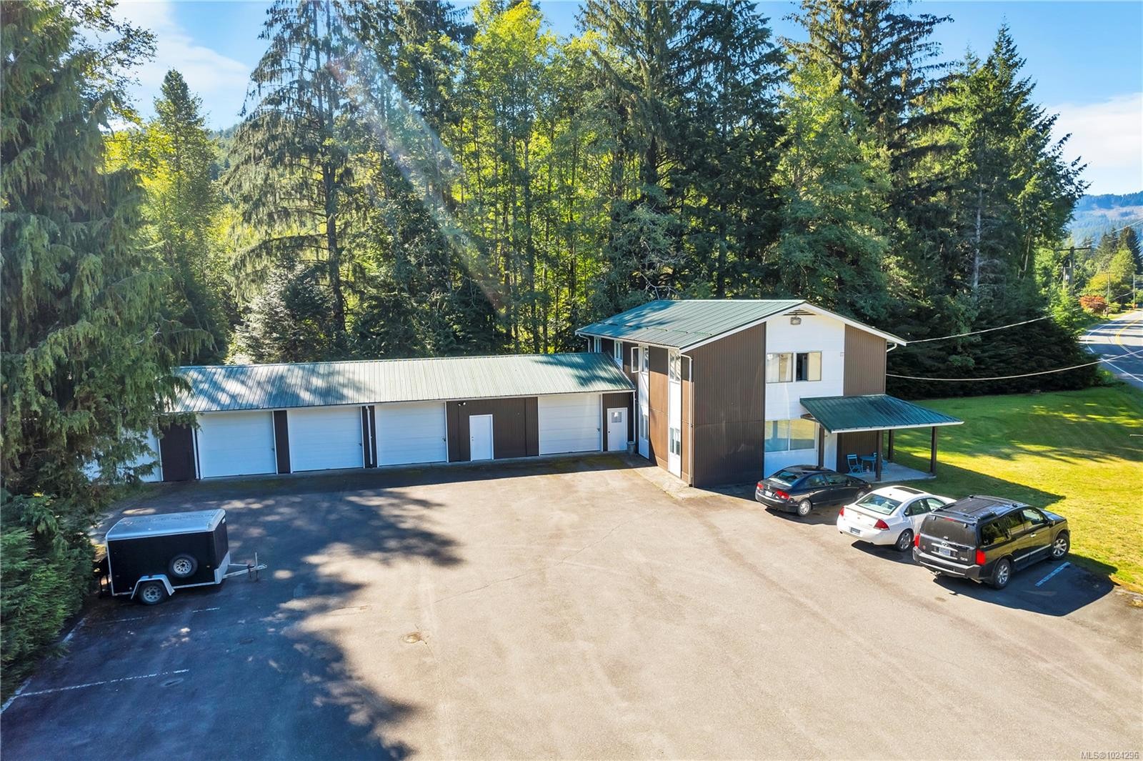 1260 Sayward Rd, Sayward, BC - Outdoor